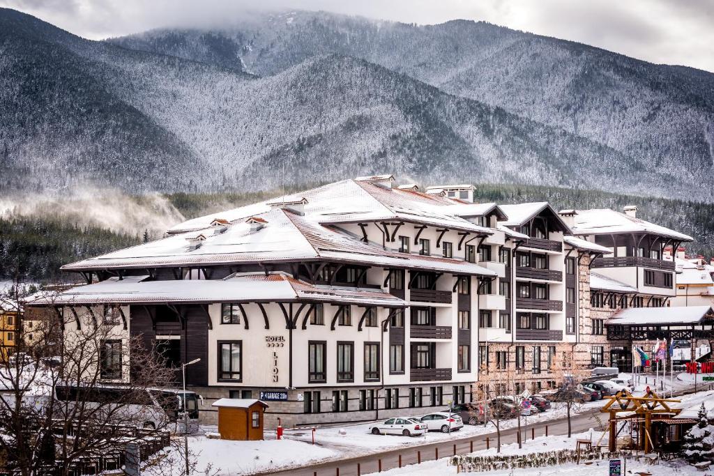 lion hotel bansko exterior