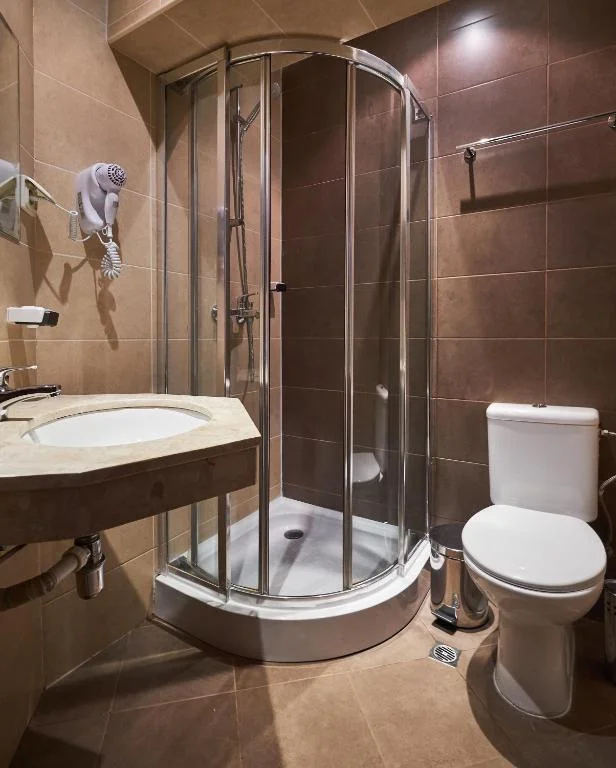 mountain_paradise_bathroom