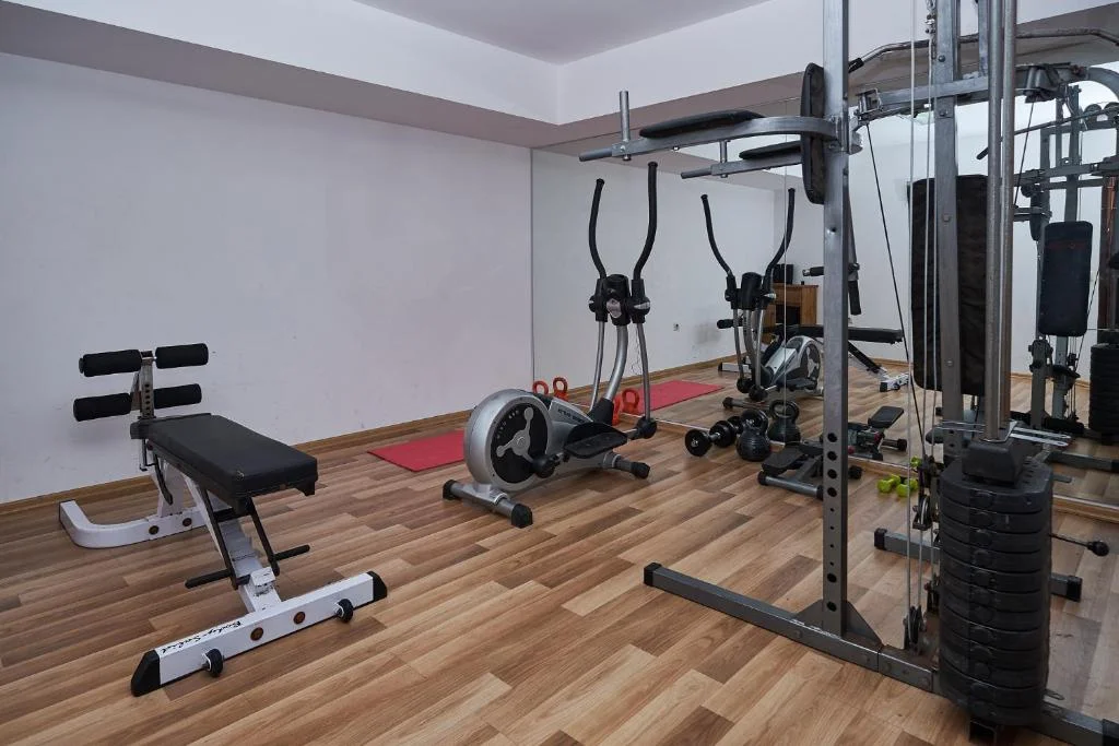 mountain_paradise_gym
