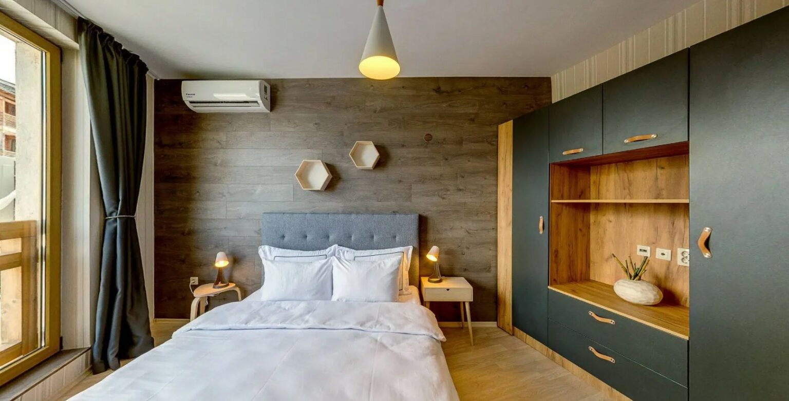 entry-hotel-bansko-exterior-room-1