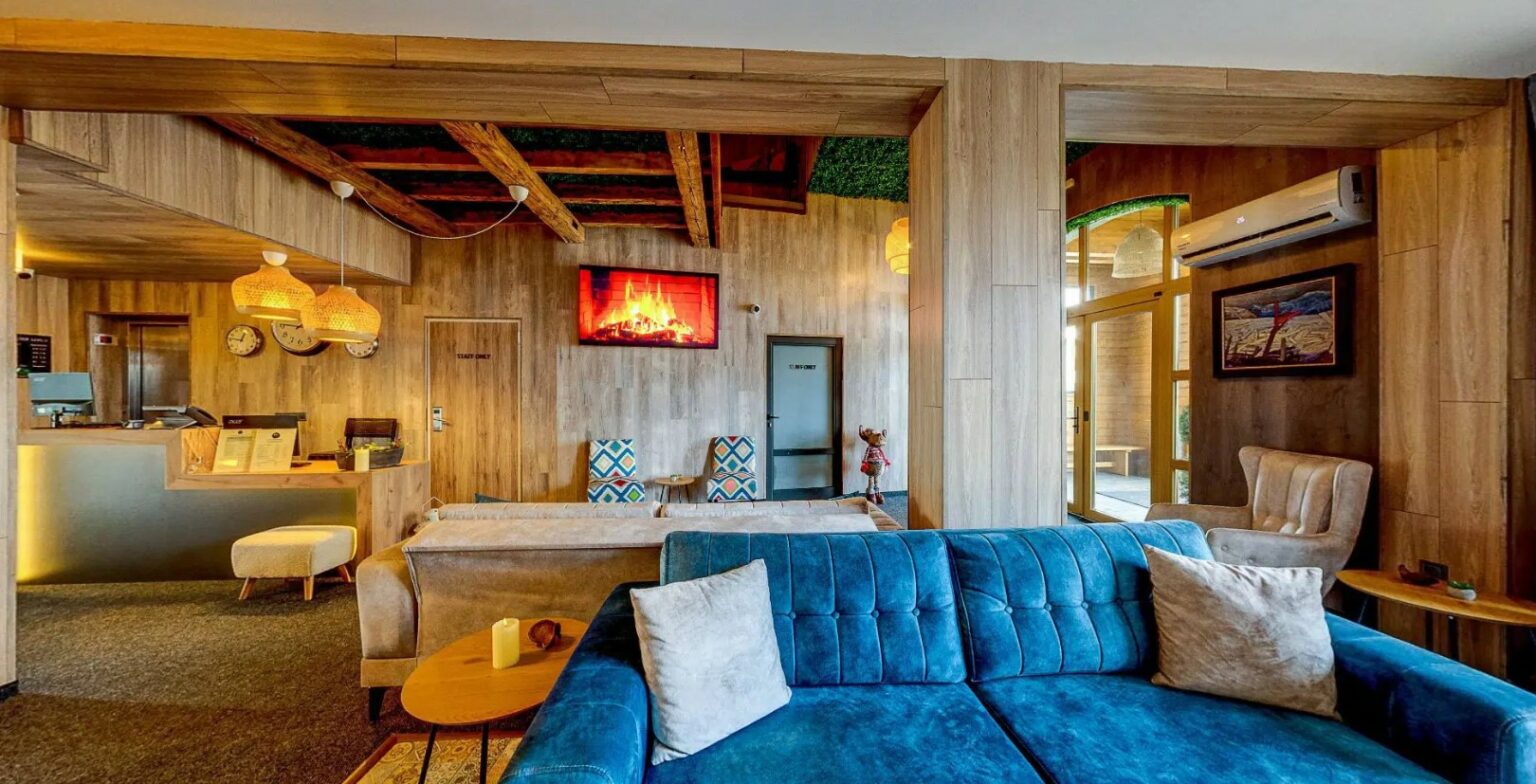 entry-hotel-bansko-lobby